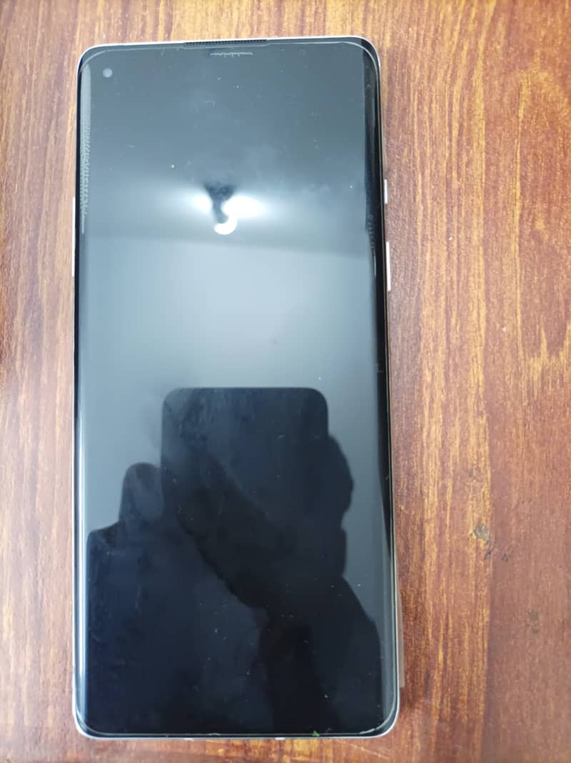 OnePlus 8 Non Pta jv storage 8/128 Condition 10/10Single sim all ok. 1