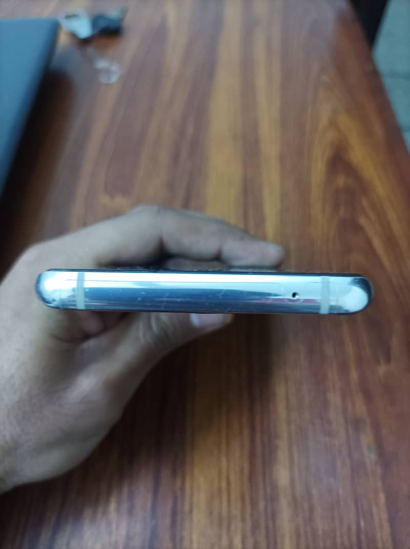 OnePlus 8 Non Pta jv storage 8/128 Condition 10/10Single sim all ok. 2