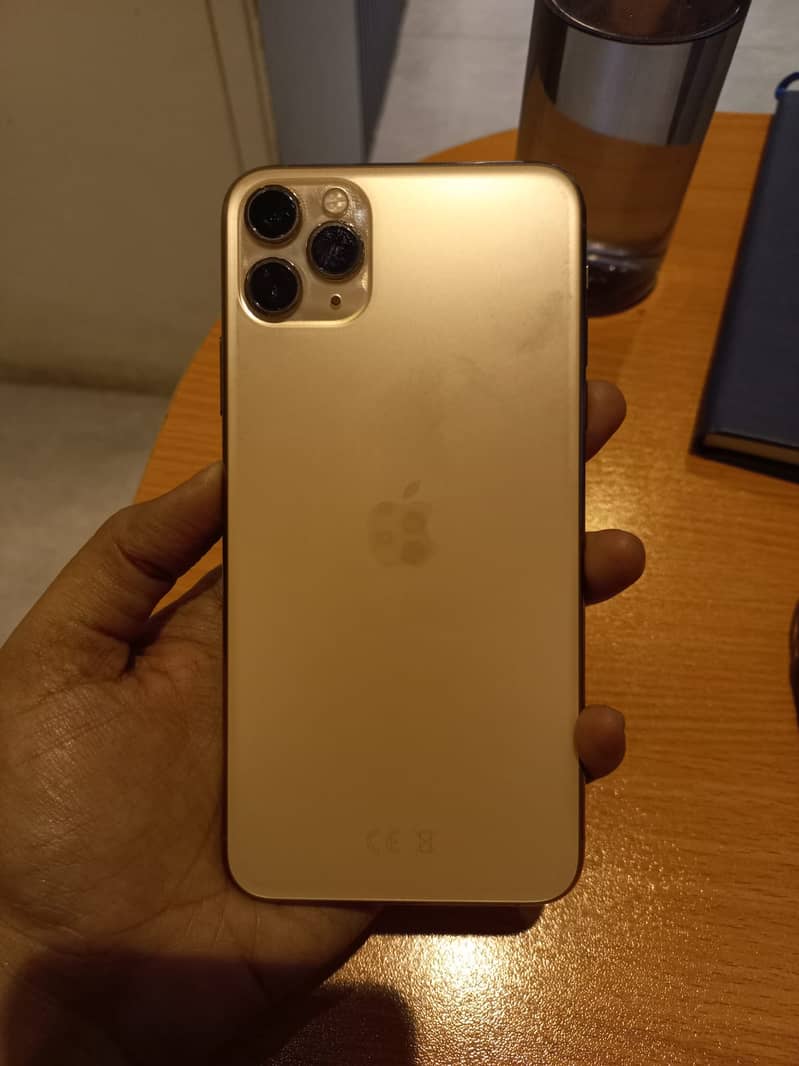 Apple iPhone 11 Pro Max 2