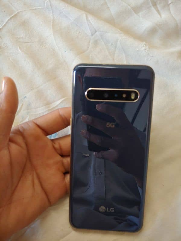 LG v60 Dual SIM 3