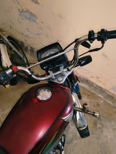 Honda CD 70 2023