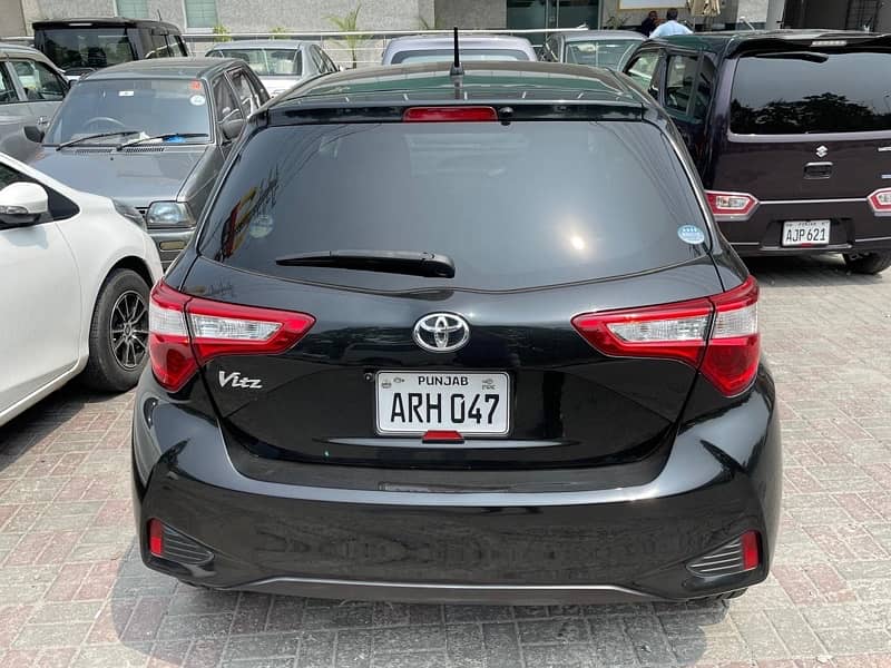 Toyota Vitz 2019 4