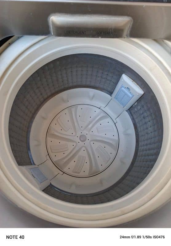 Haier 15kg washing machine 1