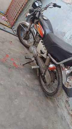 Honda 125 1984 modal