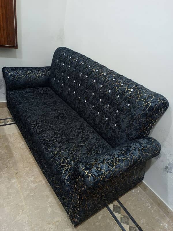 sofa set like brand new 0