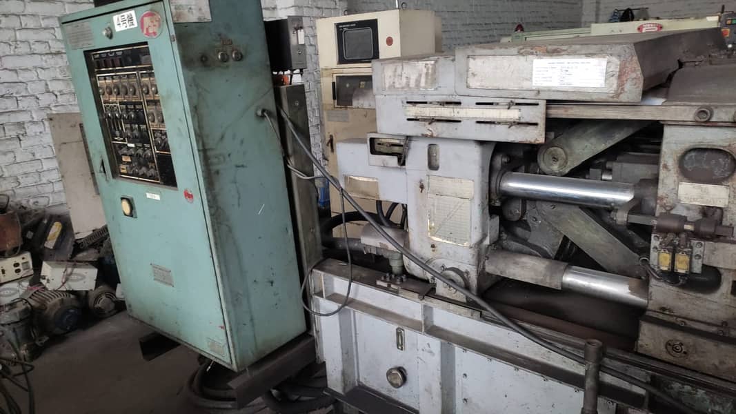 Toyo Aluminium Di-Casting 125 Ton Japanese Injection Moulding 0