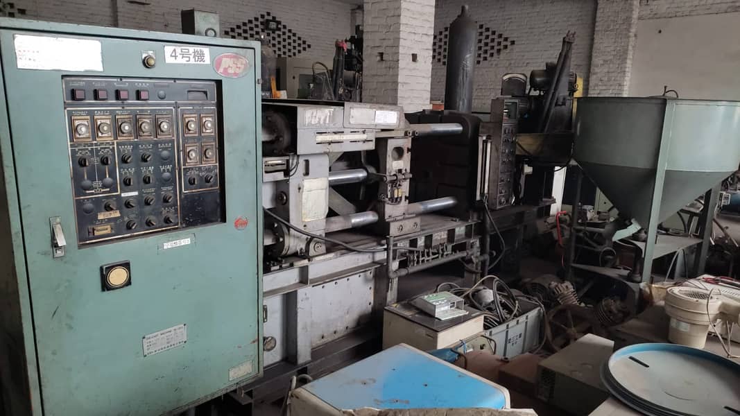 Toyo Aluminium Di-Casting 125 Ton Japanese Injection Moulding 2