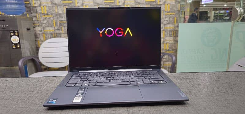 Lenovo Yoga Pro 7i Core i7 13th Gen i7-13700H 0