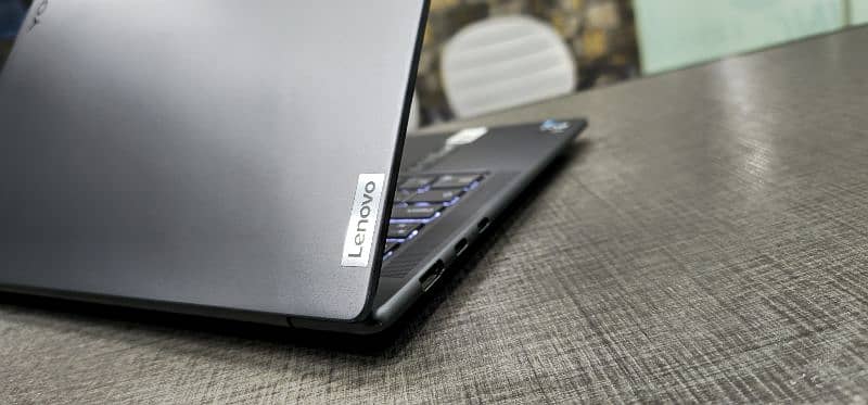 Lenovo Yoga Pro 7i Core i7 13th Gen i7-13700H 16