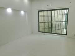 5 Marla Beautiful House Available For Rent in DHA Phase 5,Block D, Lahore Cantt.