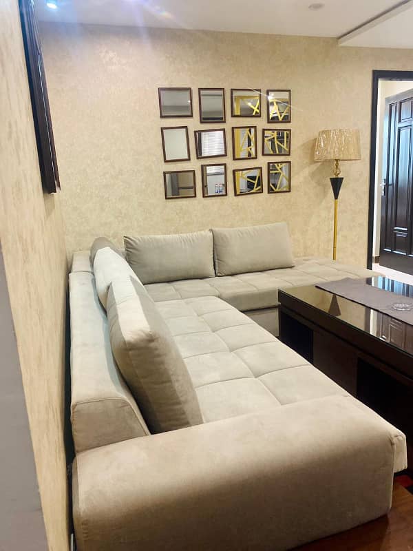 Luxury Furnished Flat Available on Daily Basis Rent 6