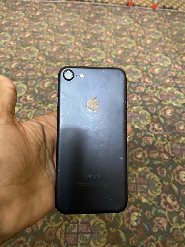 IPhone 7 128Gb PTA Approved 1