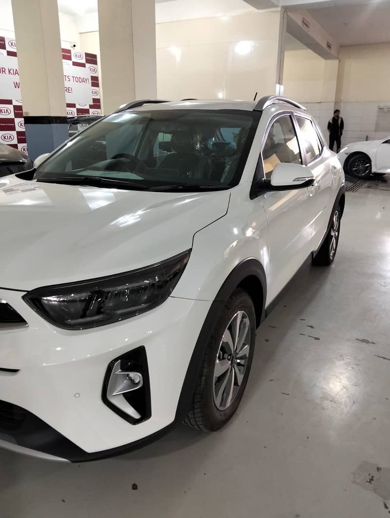 KIA Stonic EX+ 2025 3