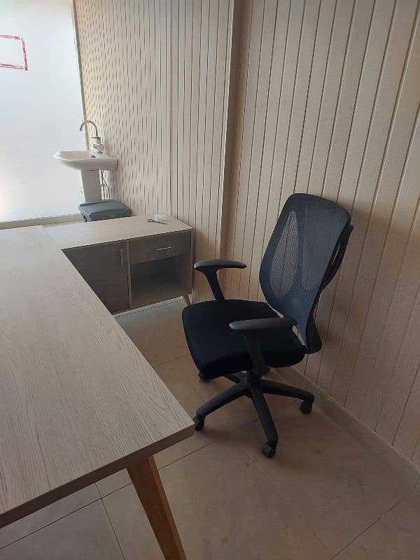 Brand New office furniture 4