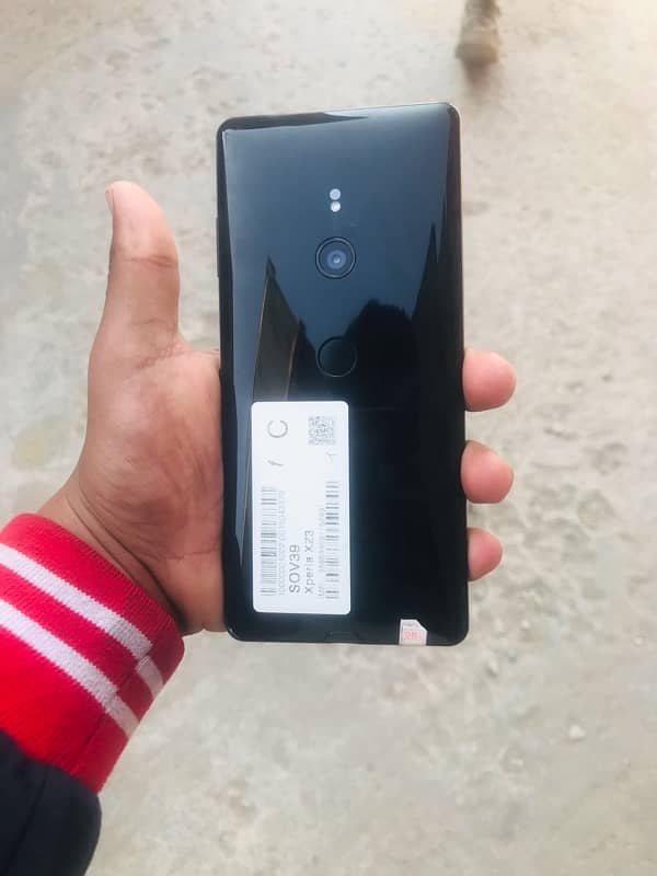 SONY EPERIA XZ3 4/64Gb non pta 2