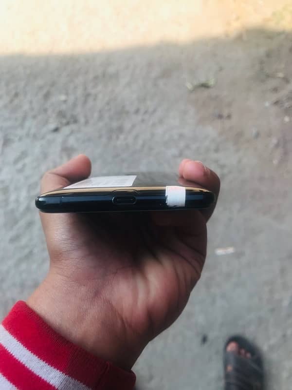 SONY EPERIA XZ3 4/64Gb non pta 6