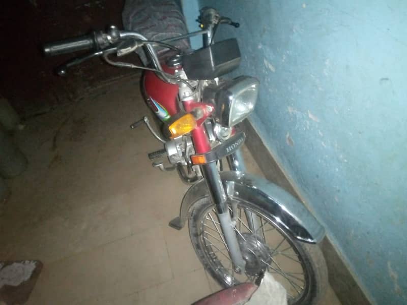 Honda CD 70 2023 4