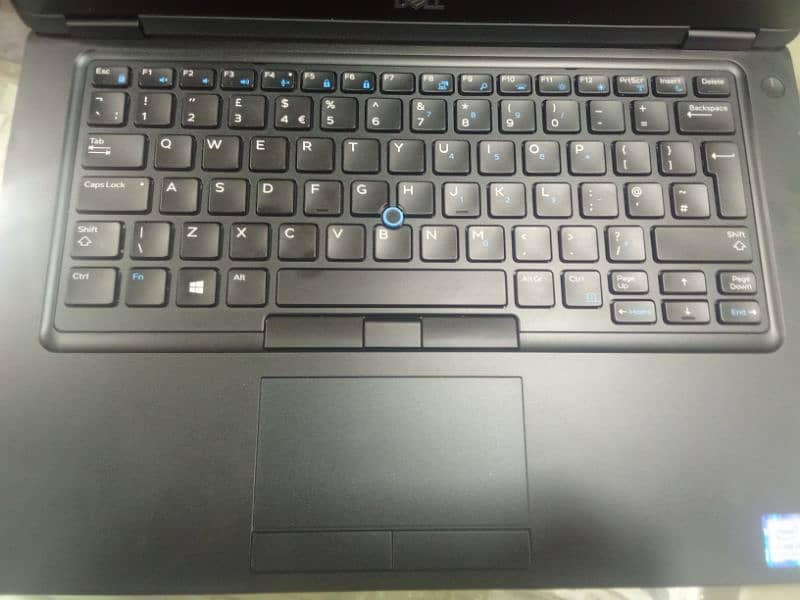 dell core i. 5 8 th generation 1