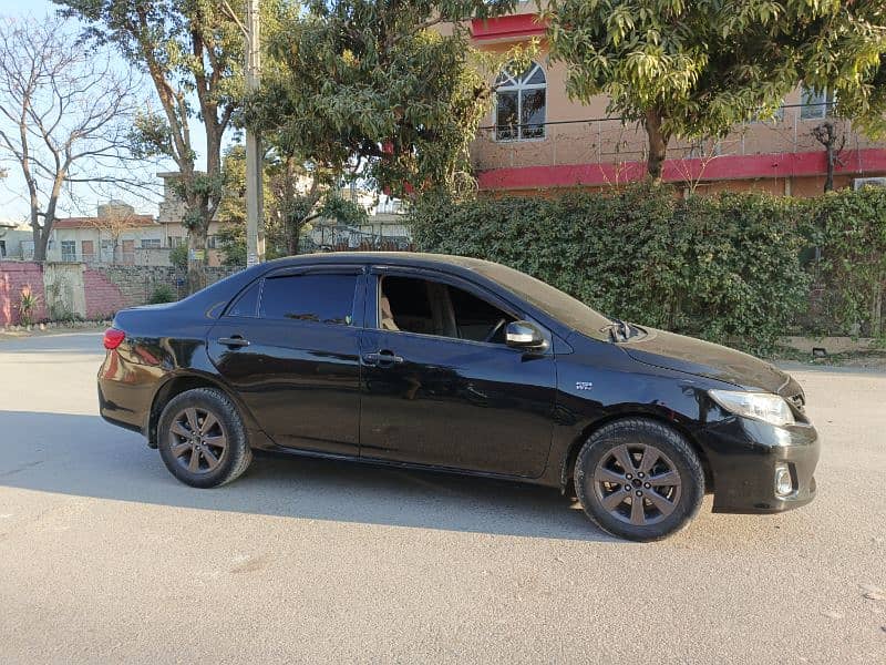 Toyota Corolla GLI 2012 5