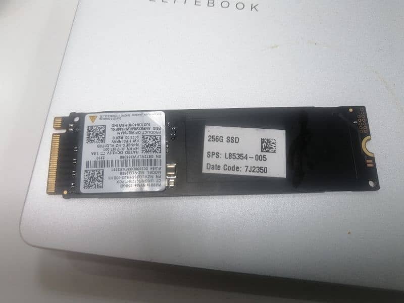 SSD M2 256 GB 0