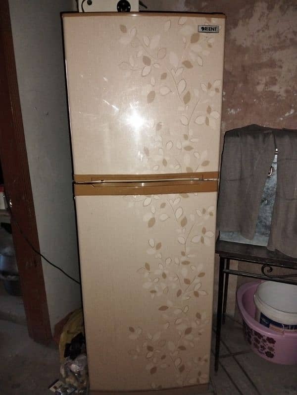 urgent orient fridge for sale 0