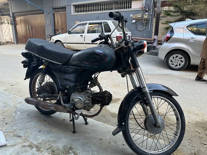 Unique 70cc 2012 0