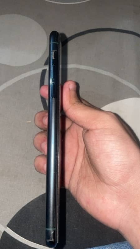 IPHONE 11 PRO MAX (DUAL APPROVED) 2