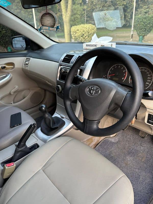 Toyota Corolla XLI 2012 4