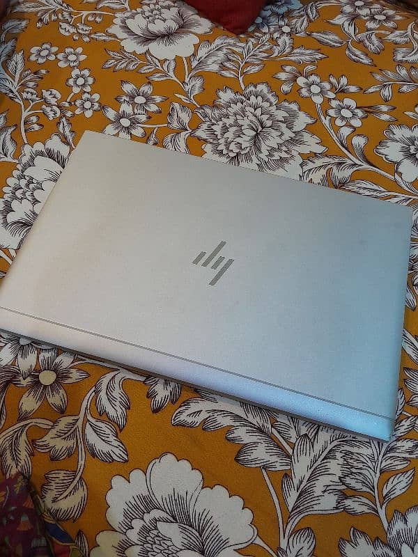 HP elite book 840 G7  Core i5 10 Gen 0