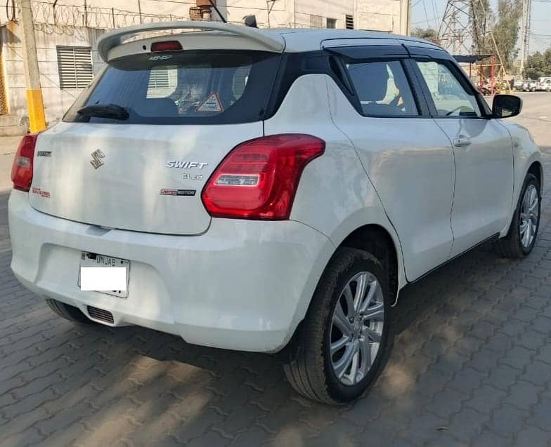 Suzuki Swift 2022 Gl Cvt 2