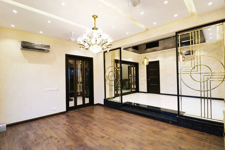 1 Kanal Like New House for Rent in DHA Lahore Phase 6 Near Park 10