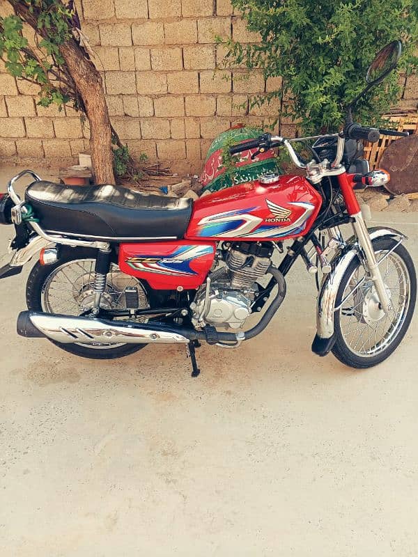 Honda 125 condition 10/10 3