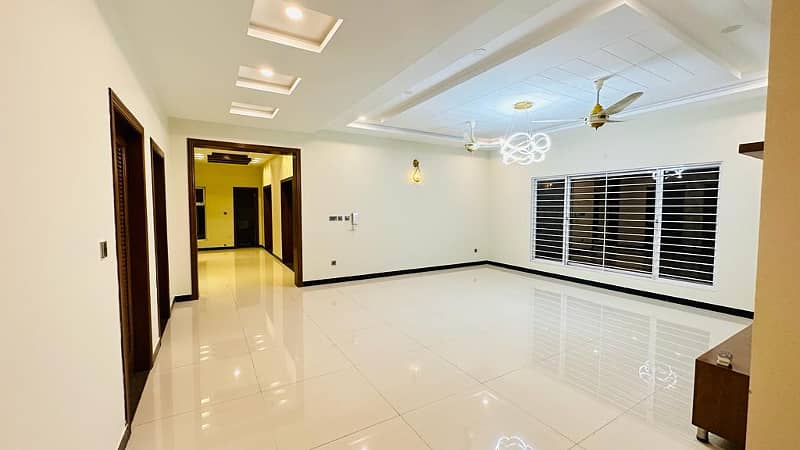 4 Kanal Banglo For Sale At A Block Satellite Town 0