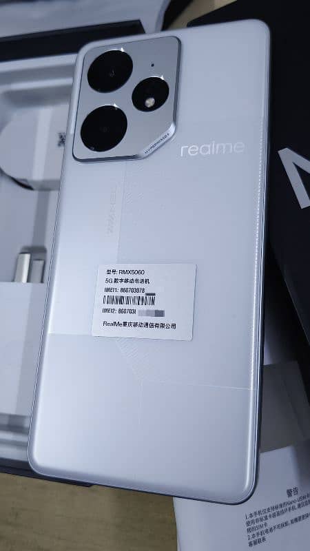 Realme Neo 7 4