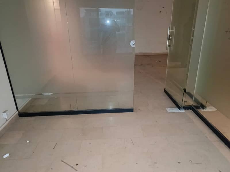 4 Marla 2nd Floor Office For Rent In DHA Phase 1,Block K, Lahore. 1