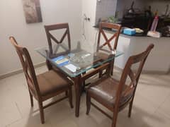 4 chairs Dinning Table