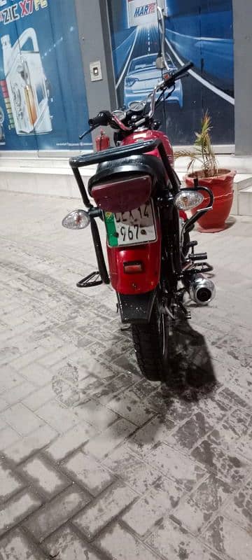 Suzuki GS 150 Model 2014[TOTAL GENIUN] 2