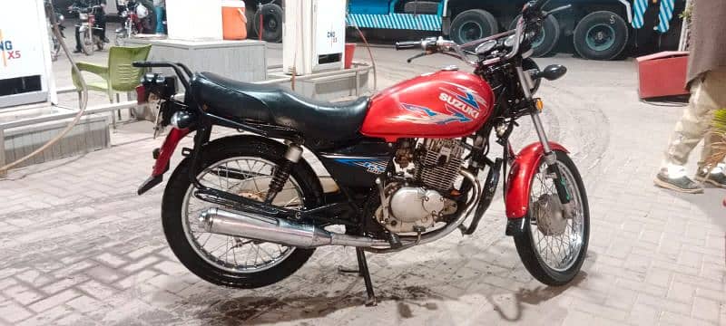 Suzuki GS 150 Model 2014[TOTAL GENIUN] 0