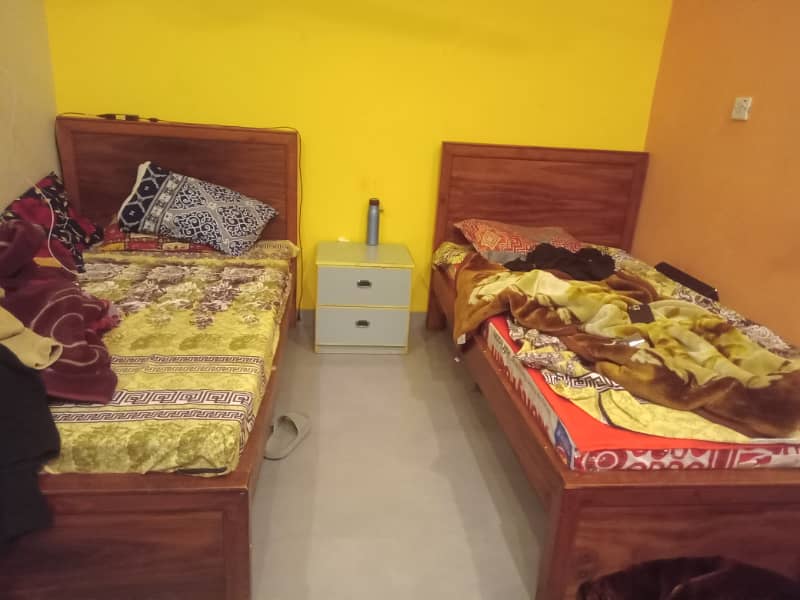 Full furnished Brand New ideal for Executive bachelors in model town for rent 2