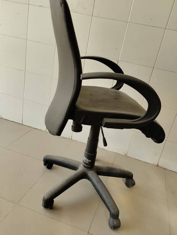 Interwood Office Furniture 11