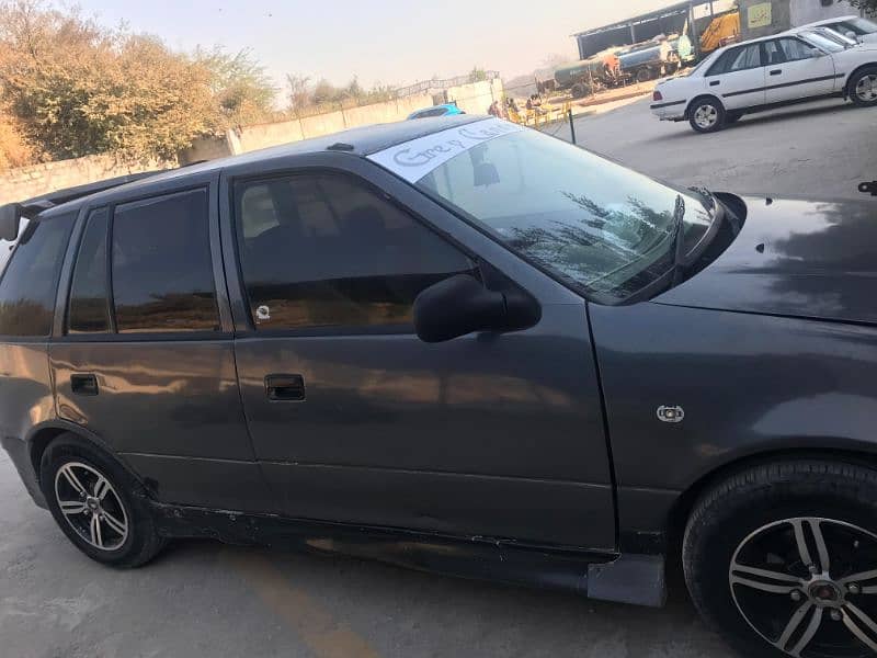 Suzuki Cultus VXR 2001 3