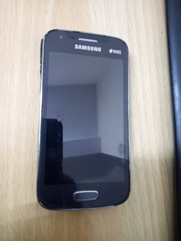 Mobile phone available. read descriptions for details 10