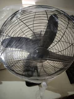 Royal Brakect Fan 18 inches