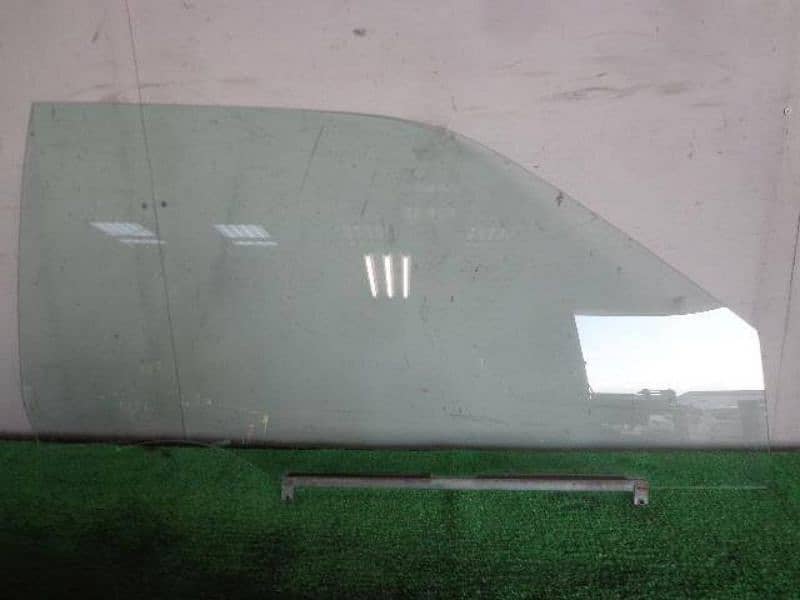 windscreen windshield for Toyota-suzuki-kia 2