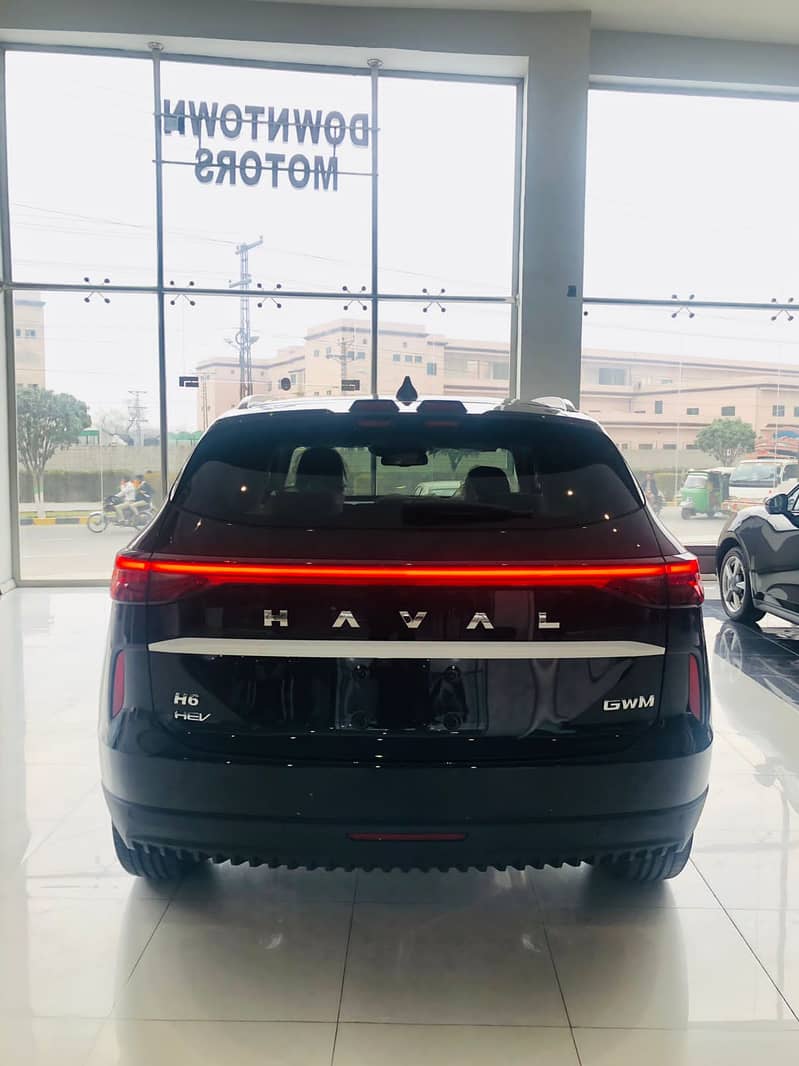 Haval H-6 HEV 2025 4