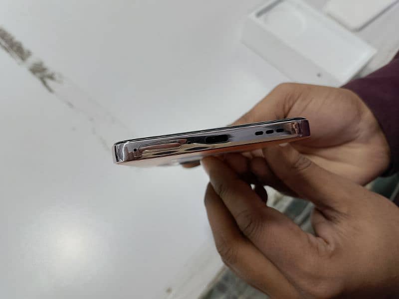 Oppo Reno 12F 5G 3