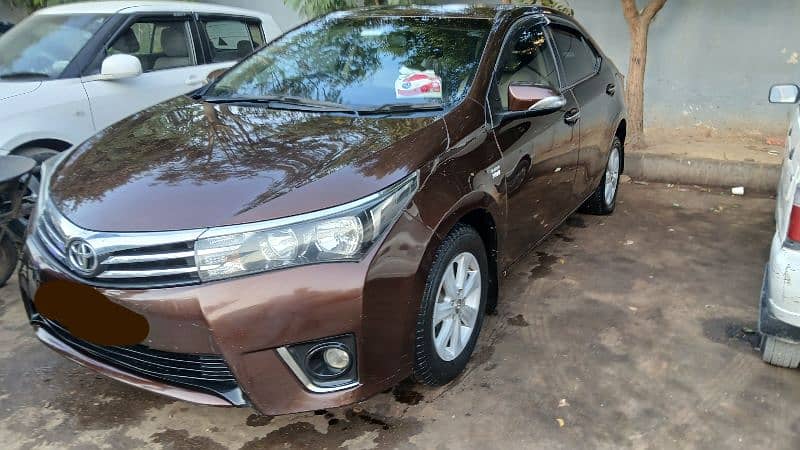 Toyota Altis Grande 2015 1