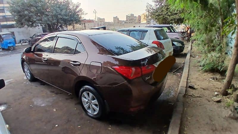 Toyota Altis Grande 2015 6