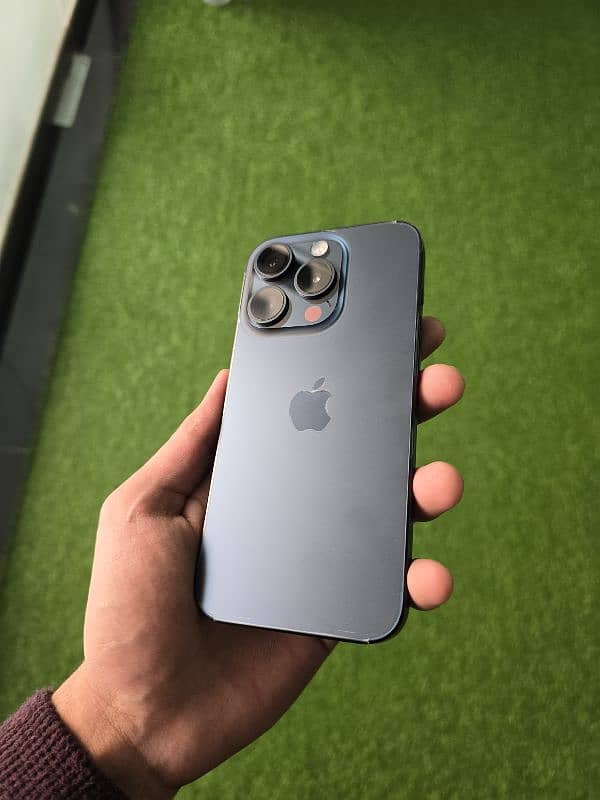 iPhone 15 Pro Non PTA Blue Titanium 4