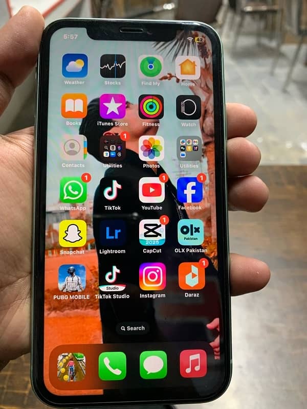 IPhone 11 jv 128Gb Face ID True Tone All active 7